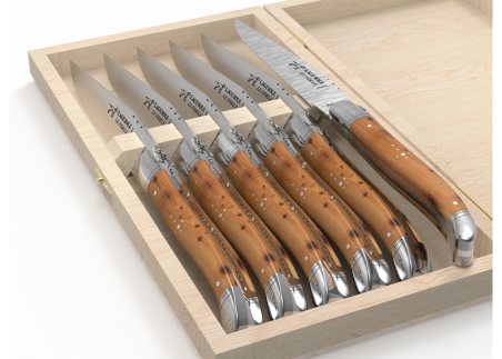 Set of 6 laguiole steak knives with juniper wood handle and stainless steel bolsters image 4