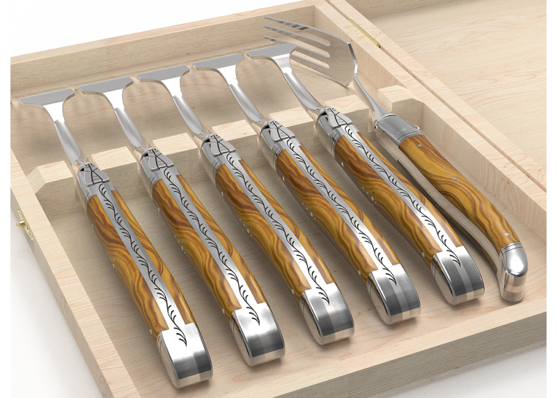 Set of 6 laguiole forks with olive wood handle and stainless steel bolsters image 4