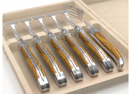 Set of 6 laguiole forks with olive wood handle and stainless steel bolsters image 4