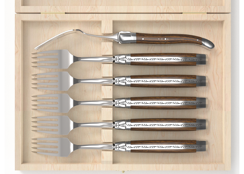 Set of 6 laguiole forks with walnut wood handle and stainless steel bolsters image 3