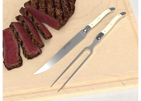 Laguiole meat service with bovine bone handle and stainless steel bolsters image 3