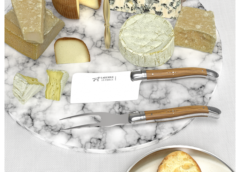 Laguiole cheese service with oak wood handle and stainless steel bolsters image 3