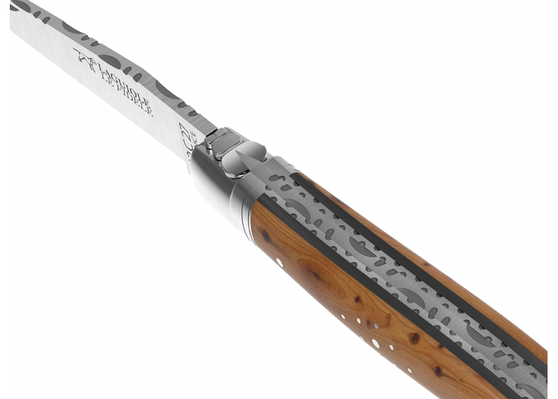 Prestige edition Laguiole knife with juniper wood handle and stainless steel bolsters image 9