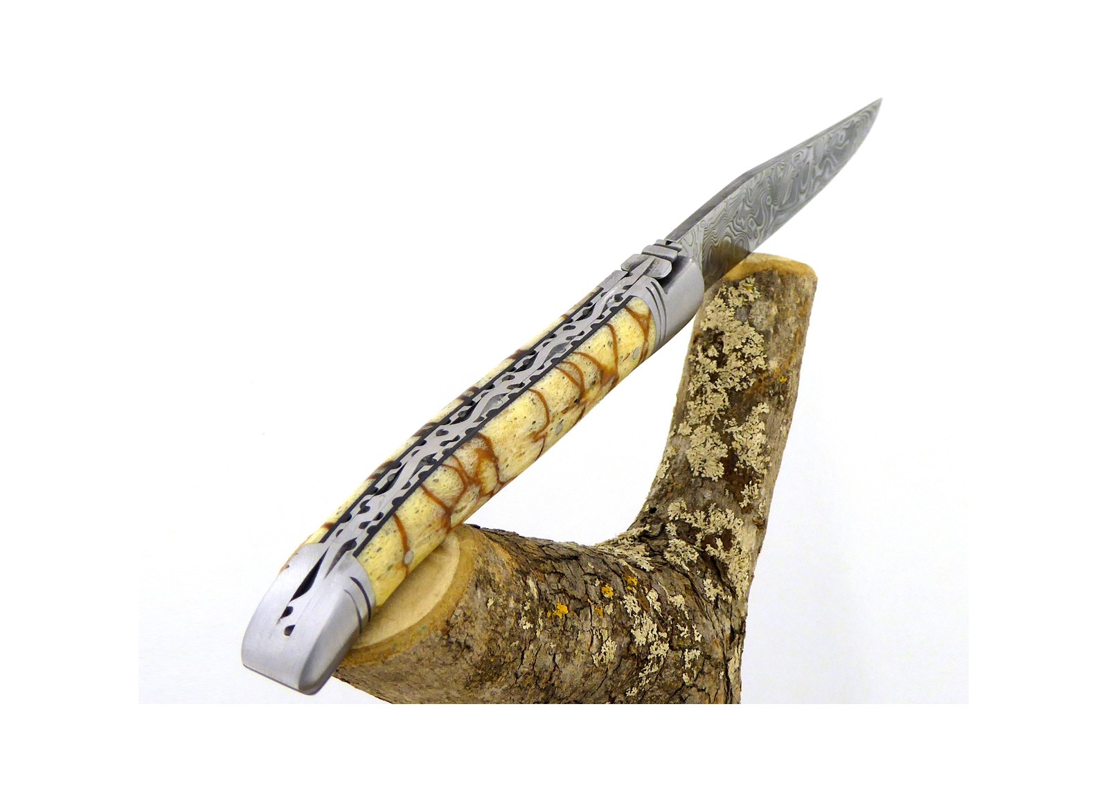 Forged and Guilloched/Chiseled Laguiole, Damascus Steel Blade, Handle Made Off Fossilised Tiger Coral image 3