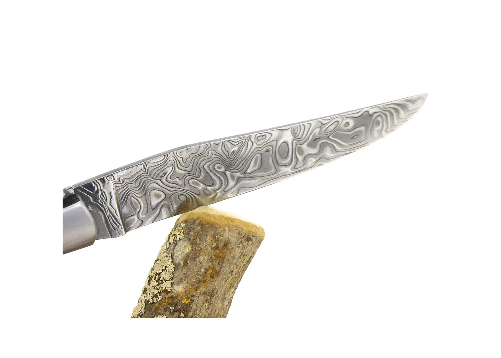 Forged and Guilloched/Chiseled Laguiole, Damascus Steel Blade, Handle Made Off Fossilised Tiger Coral image 6