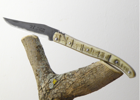 Laguiole Forged, with its Natural Ram's Horn Full Handle. image 4