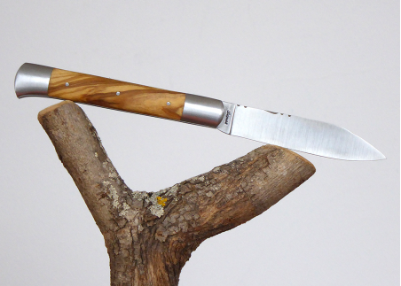 Couteau Roquefort avec son manche en bois d'Olivier de Sicile image 3