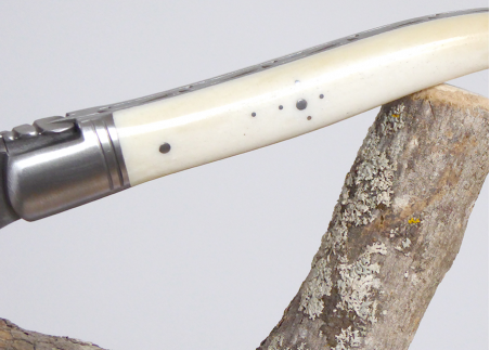 Couteau Laguiole Forgé, Manche en Os, lame traditionnelle image 7