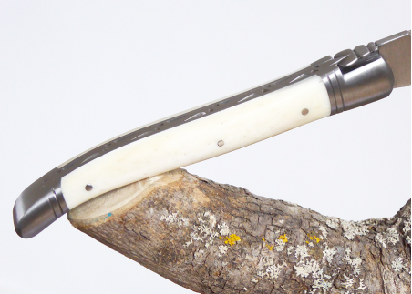 Couteau Laguiole Forgé, Manche en Os, lame traditionnelle image 10