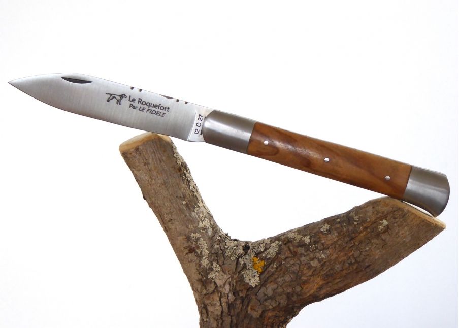 Couteau Roquefort avec son manche en bois d'Olivier de Sicile image 6