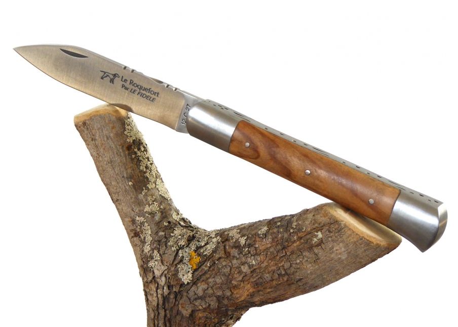 Couteau Roquefort avec son manche en bois d'Olivier de Sicile image 9